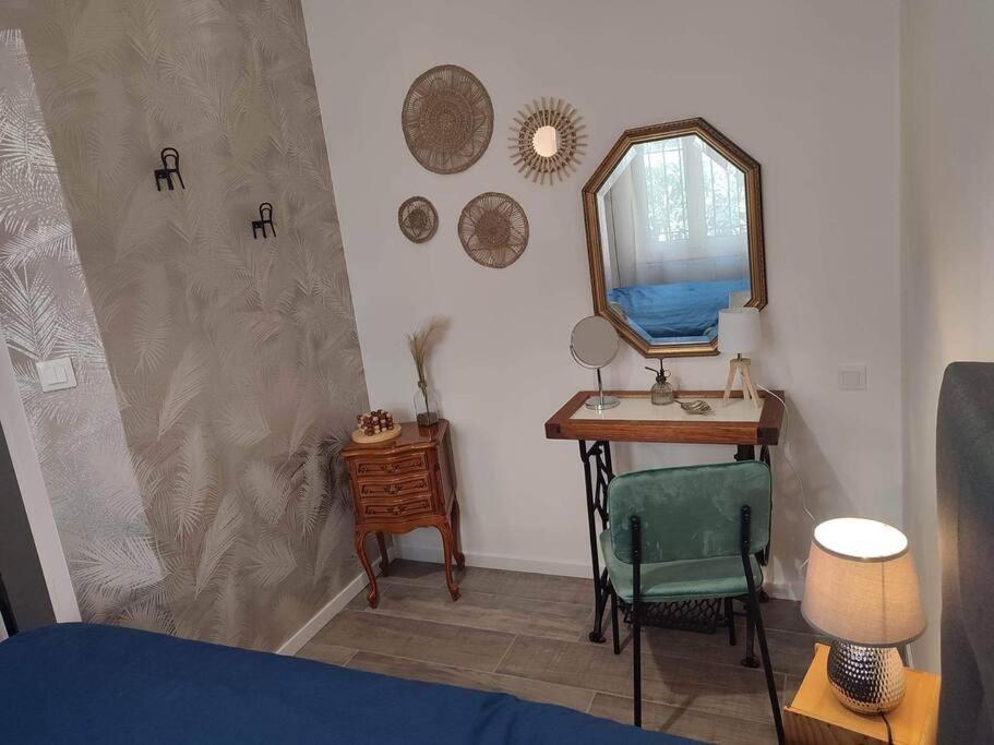 Appartement Cosy Au Pied Des Halles,Le Rossini Narbona Exterior foto